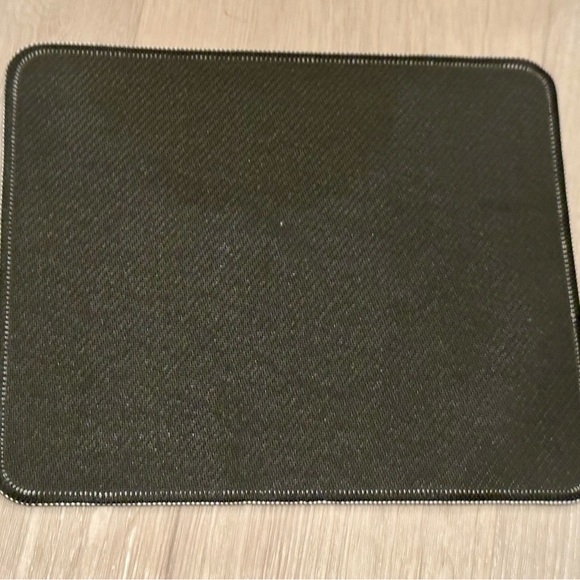 Multicolored Gaming Mouse Pad - Non-Slip, Washable, Stitched Edges - Like New! - Picture 7 of 15